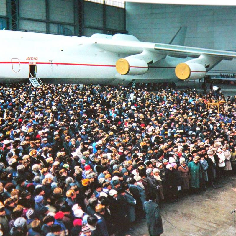 Узбекистан хочет свой самолет